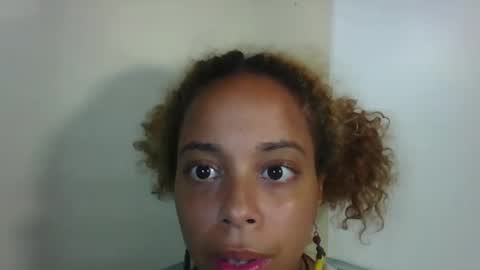 Snapshot of freakjawn1992 chatting on 12-11-24, 03:58 FreakJawn online show from 12-11-24, 03:58