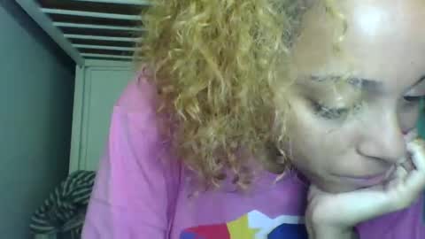 Snapshot of freakjawn1992 chatting on 01-02-25, 04:13 FreakJawn online show from 01-02-25, 04:13