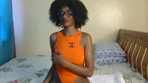 Nessa-Independent model online show from 12-08-24, 09:24