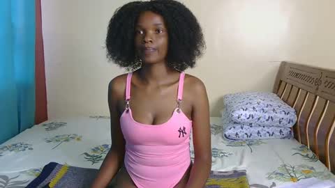Nessa-Independent model online show from 01-03-25, 12:41