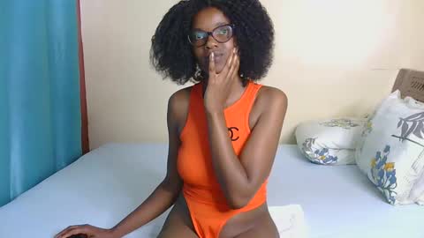 Nessa-Independent model online show from 01-09-25, 11:03
