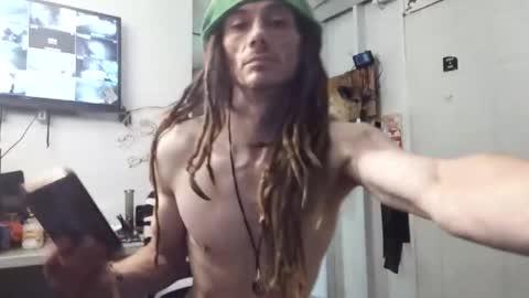 Squirrel twink online show from 10-01-25, 09:15