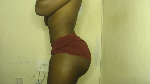 Snapshot of freaky_ass chatting on 03-18-26, 10:51 Berry online show from 03-18-26, 10:51