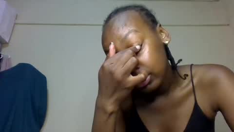freaky_beauty online show from 07-07-26, 06:58
