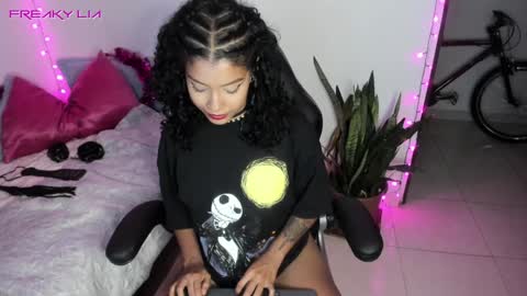 Snapshot of freaky_lia chatting on 12-05-24, 11:29 Lia Gomez online show from 12-05-24, 11:29
