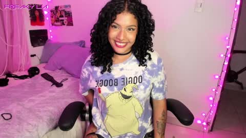 Snapshot of freaky_lia chatting on 01-14-25, 01:15 Lia Gomez online show from 01-14-25, 01:15