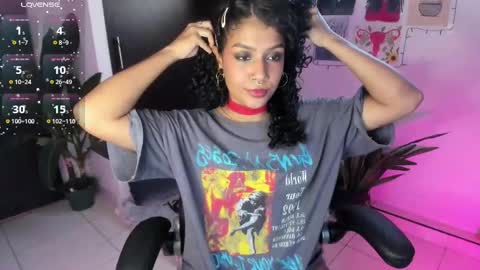 Snapshot of freaky_lia chatting on 09-11-25, 10:54 Lia Gomez online show from 09-11-25, 10:54