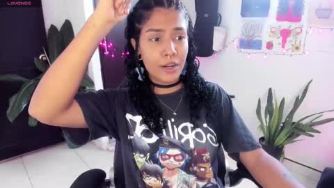 Snapshot of freaky_lia chatting on 09-21-25, 02:29 Lia Gomez online show from 09-21-25, 02:29