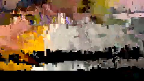 Snapshot of freckledfreaks chatting on 12-07-24, 12:24 Me Myself Irene online show from 12-07-24, 12:24