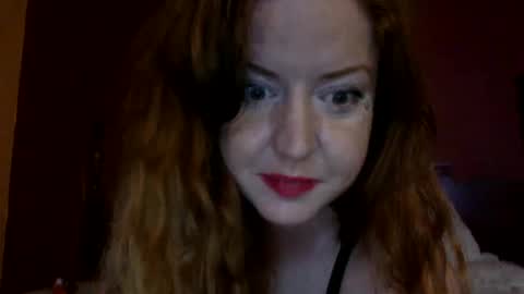 Snapshot of freckledfreaks chatting on 02-16-25, 01:27 Me Myself Irene online show from 02-16-25, 01:27