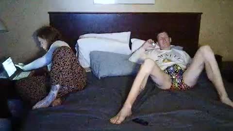 Snapshot of freckledfreaks chatting on 02-22-25, 07:12 Me Myself Irene online show from 02-22-25, 07:12