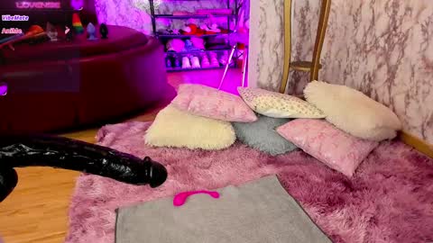    -  IG AnicolorsLive X AnicolorsLive        - online show from 01-26-25, 06:59
