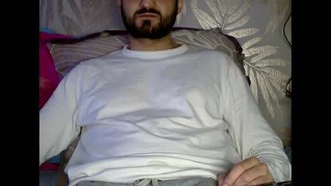 Snapshot of fred4games77 chatting on 02-11-25, 02:02 fred online show from 02-11-25, 02:02