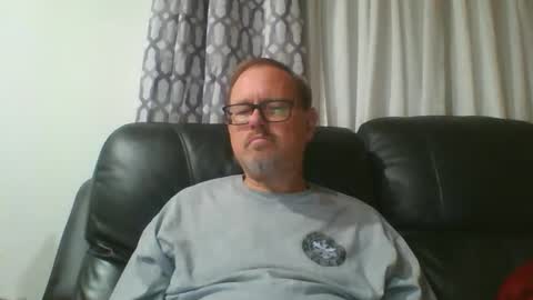 Just  Fred online show from 05-01-26, 06:18