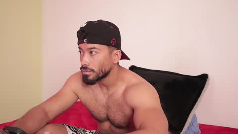 Snapshot of freddsexxx chatting on 01-14-25, 05:23 FredSeXXX online show from 01-14-25, 05:23