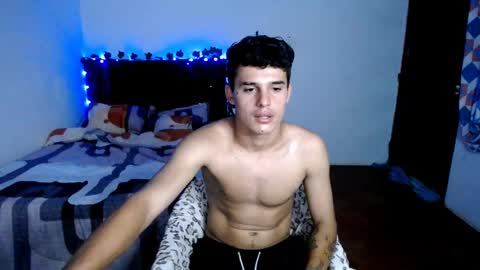 Snapshot of freddy_romans2 chatting on 09-27-25, 12:59 freddy romans online show from 09-27-25, 12:59