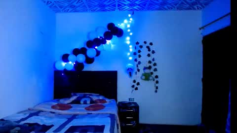 Snapshot of freddy_romans2 chatting on 10-26-25, 01:44 freddy romans online show from 10-26-25, 01:44