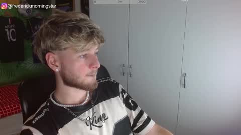 Snapshot of freddy_star chatting on 03-06-25, 09:42 Frederick Perin online show from 03-06-25, 09:42