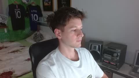 Snapshot of freddy_star chatting on 04-04-26, 02:47 Frederick Perin online show from 04-04-26, 02:47