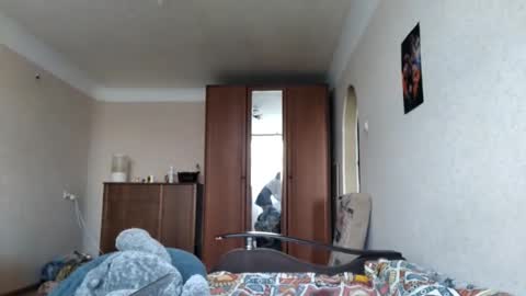 Snapshot of fredmurrietta chatting on 10-08-25, 08:23 Mia online show from 10-08-25, 08:23