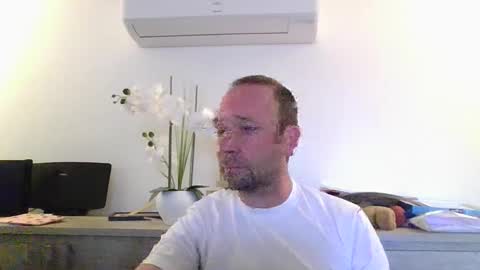 fredodu41 online show from 04-13-26, 04:01