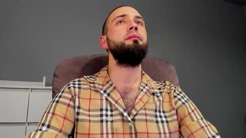 Andrew online show from 10-29-25, 05:04