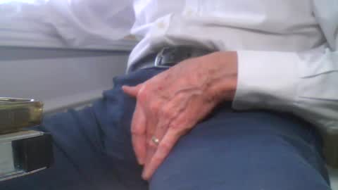 Snapshot of freeballerbrian chatting on 06-26-26, 07:29 Free BallerBrian online show from 06-26-26, 07:29