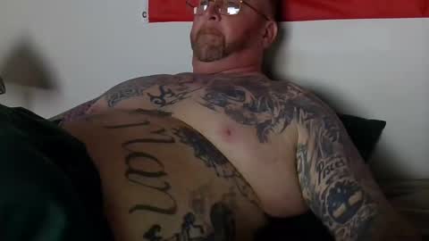 Freebird739 online show from 01-01-25, 10:32