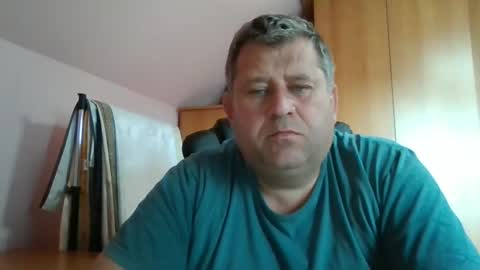 freeboy80180 online show from 09-15-25, 02:06