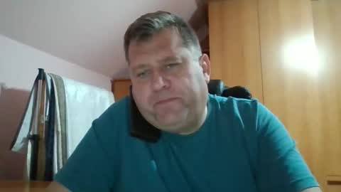 freeboy80180 online show from 10-13-25, 04:29