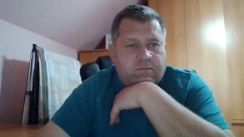 freeboy80180 online show from 11-18-25, 02:43