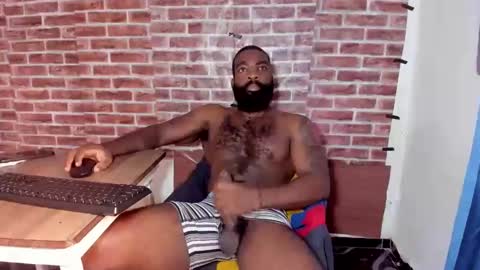 Snapshot of freedom_24 chatting on 06-11-26, 03:48 shakur online show from 06-11-26, 03:48