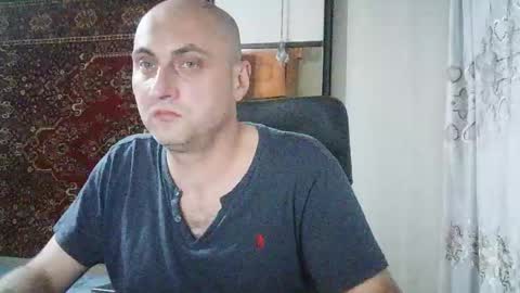 freeeman90 online show from 06-09-26, 07:25