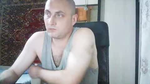 freeeman90 online show from 06-11-26, 08:40