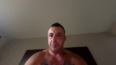 Snapshot of freeformsexysex chatting on 10-31-25, 07:31 freeformsexysex online show from 10-31-25, 07:31