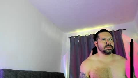 Peter  Maca online show from 05-11-26, 04:04