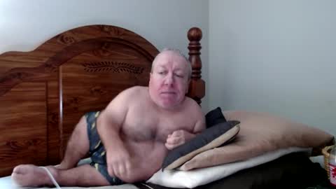 Cute Lil Man online show from 09-11-25, 06:46