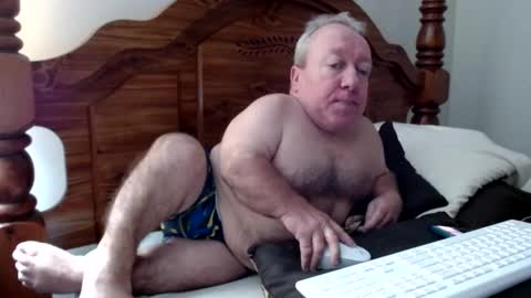 Cute Lil Man online show from 09-26-25, 06:17