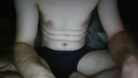 Snapshot of freethewillyx chatting on 10-05-25, 07:39 freethewillyx online show from 10-05-25, 07:39