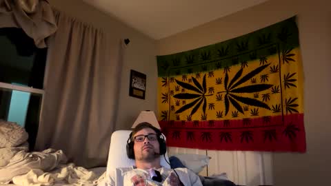 freezeskiii online show from 09-15-25, 12:54