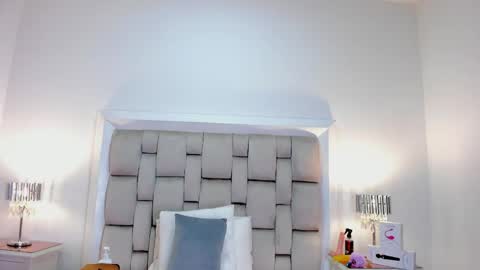 Frehia   online show from 05-03-26, 02:45