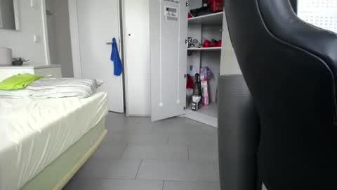 Walter Fischer online show from 11-02-25, 10:06