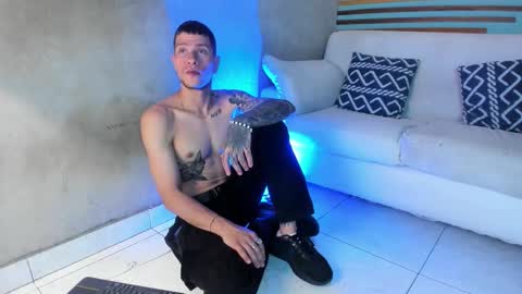 Xavier online show from 02-18-26, 07:32