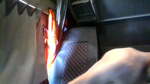 french_truck online show from 05-20-26, 02:34