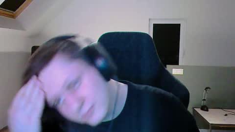 French fries online show from 03-10-25, 10:45