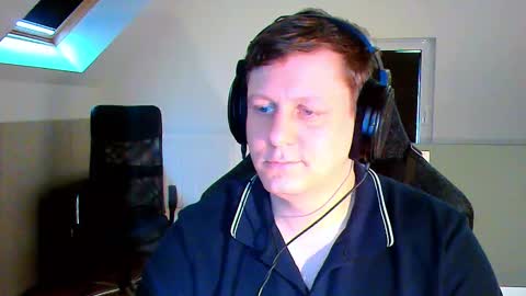 French fries online show from 10-25-25, 07:27