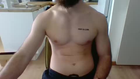 frenchlove8383 online show from 02-10-26, 10:08