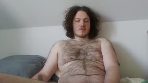 Snapshot of frenchpyth chatting on 04-26-26, 07:28 Python online show from 04-26-26, 07:28
