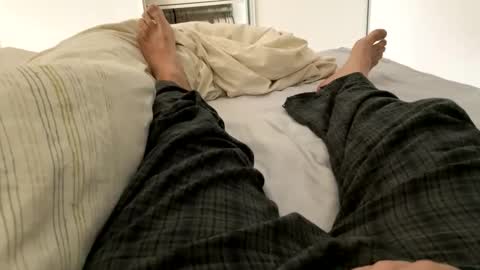 frenchvisitor online show from 02-08-26, 09:23