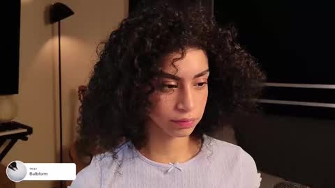 Snapshot of fresatanica chatting on 02-11-25, 06:19 Vale online show from 02-11-25, 06:19